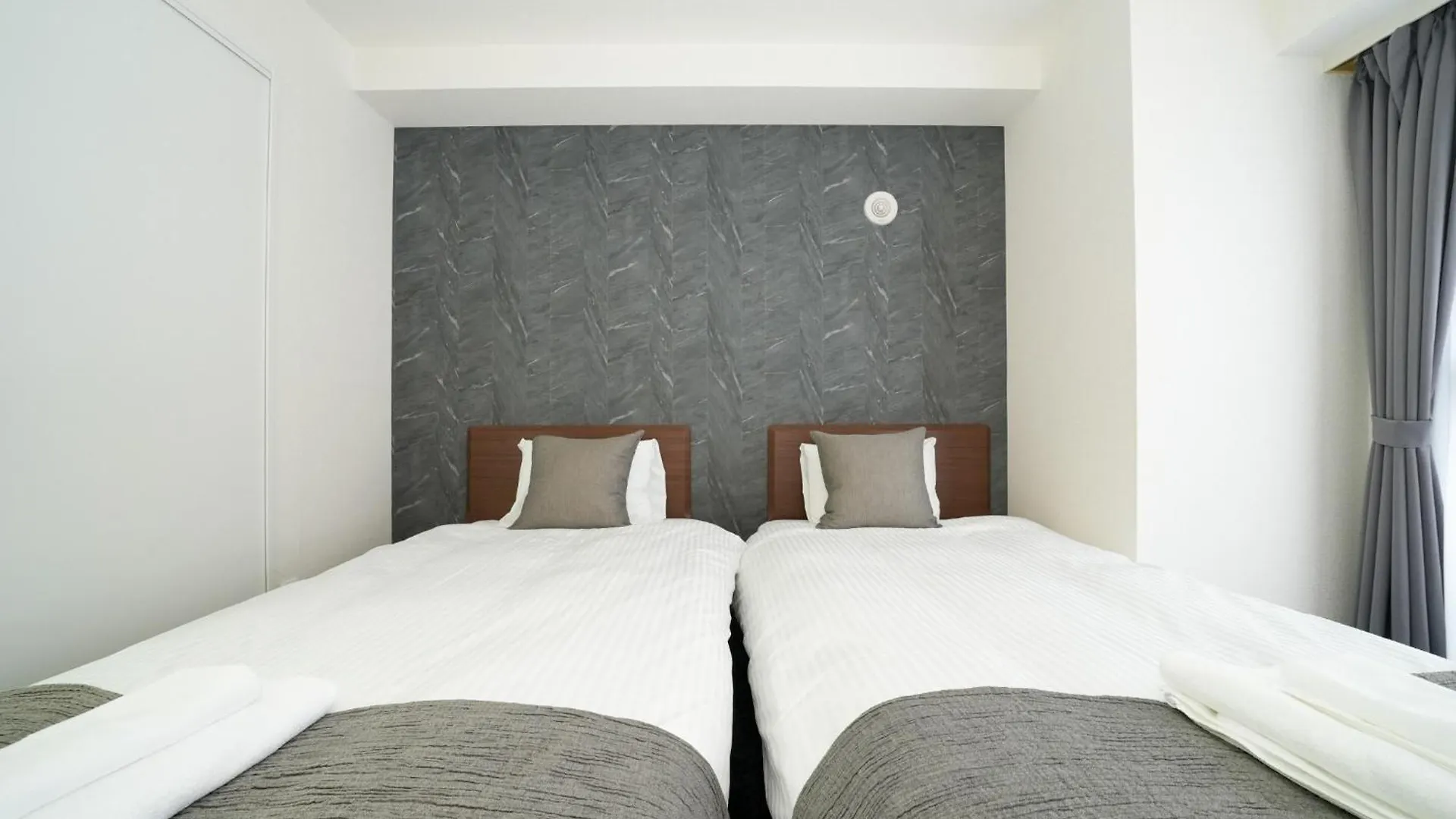 Apartman 37Th Matsui Building 303, 901, 1002 - Vacation Stay 79190V Szapporo